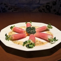 お酒に合うお料理をご用意してます。