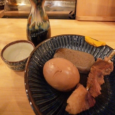 素材の旨み引き出すじっくり煮込みおでんの魅力の写真