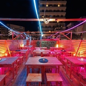 心地よいテラス席で夜風を浴びながら、楽しいひと時をお過ごし下さい！