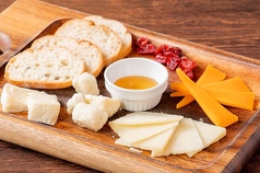 チーズの盛り合わせ