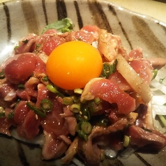 サーモン刺/地鶏のユッケ/海鮮丼 各