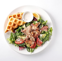 グリルチキンのサラダプレート