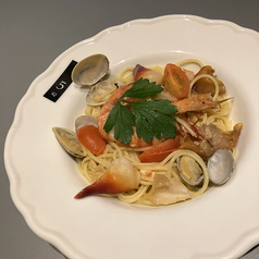 海鮮(エビ、つぶ貝、赤貝、北寄貝、アサリ)パスタ
