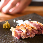 炭焼料理や手打ち蕎麦、お酒のおつまみなど新鮮な食材を使用したこだわりの和風料理をご提供。