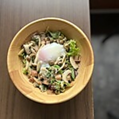 厚切りベーコンといろりろ木ノ子のサラダ -リヨン風‐