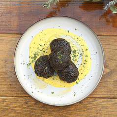 カラマリフリット　サフランソース