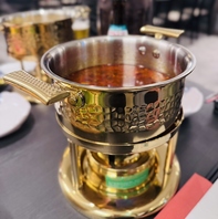 1人一鍋で4種類から鍋スープお選びいただけます！