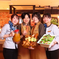 元気なスタッフが笑顔でお待ちしています！