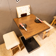 喫煙可！2名様から最大30名様までのお席がお用意できます。