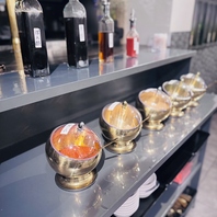 火鍋と麻辣湯には選べる調味料も付いてくる！