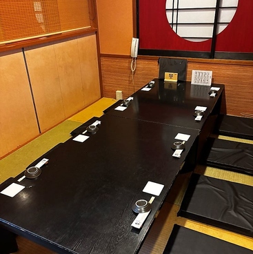 うまい魚 うまい酒 楽 RAKUの雰囲気1