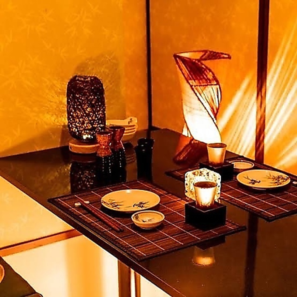 少人数様から個室のご利用可能◎プライベート感が味わえる個室のお席は、女子会や接待にもうれしい♪