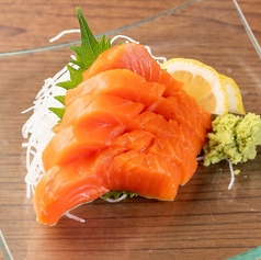 サーモン刺し