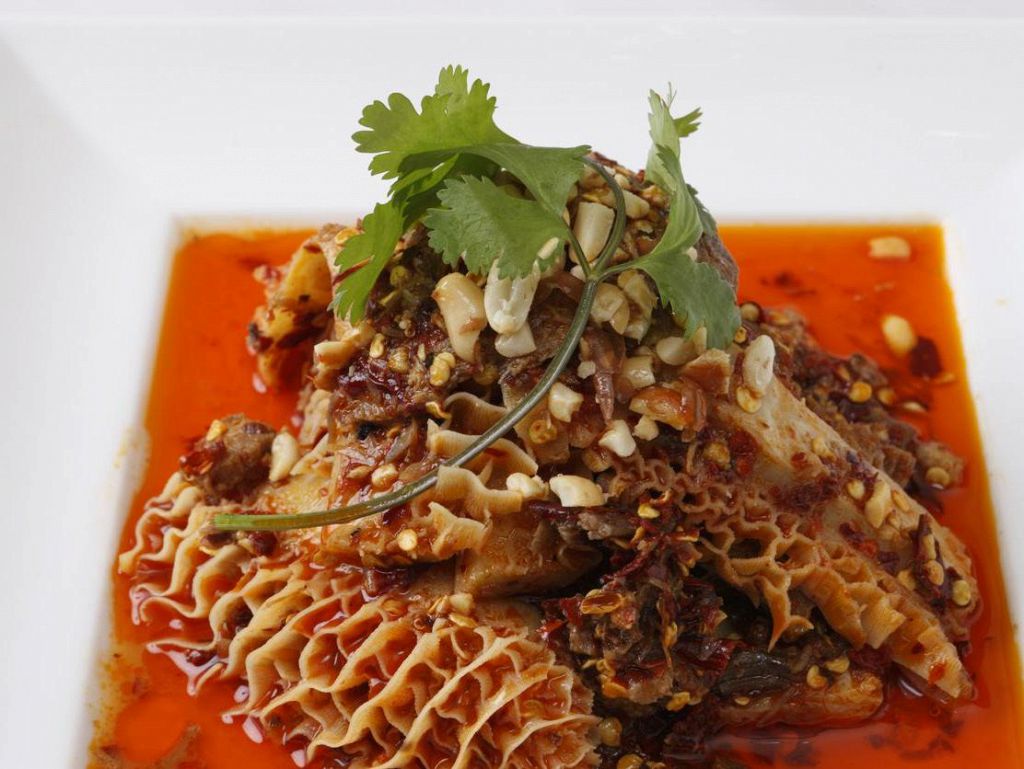 四川名物も豊富に取り揃えています！(辛さの調整OK)