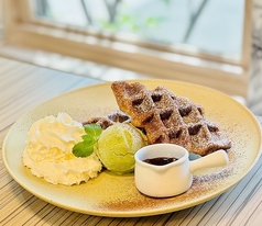 抹茶アイス&チョコソース