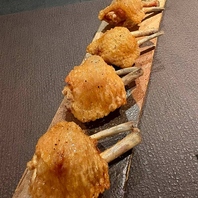 店主が作り上げる季節の一品