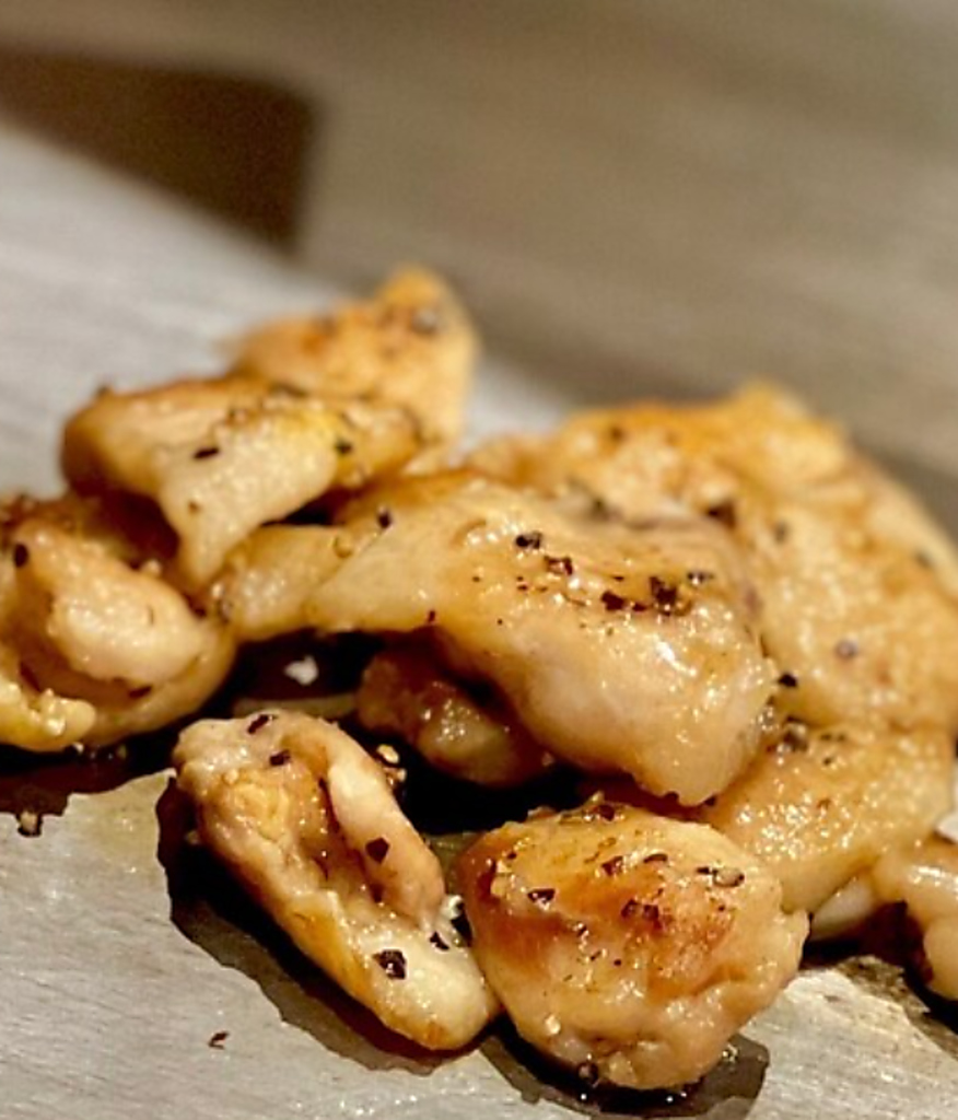 名物今治焼鳥　※写真は皮焼き