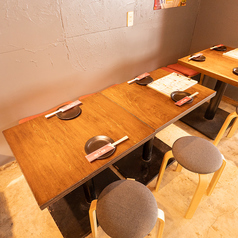 喫煙可！2名様から最大30名様までのお席がお用意できます。