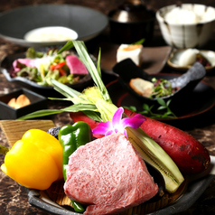 肉割烹 吟 梅田ヒルトンプラザウエストのコース写真