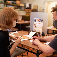 MERRY BADGEの雰囲気2