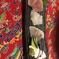 お刺し身盛り合わせ