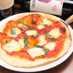 【焼き立て】7種類の焼き立てピザ900円（税抜）～