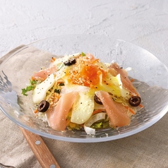 生ハムとモッツァレラチーズのサラダ