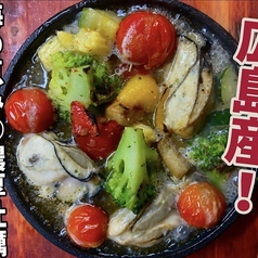 広島産!牡蠣3個とゴロゴロ野菜のアヒージョ