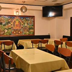 団体専用の飲み放題コースも充実しており、宴会・懇親会・送別会などにぴったり。お店全体を使った貸切パーティーも可能で、思い出に残る時間をお届けします。