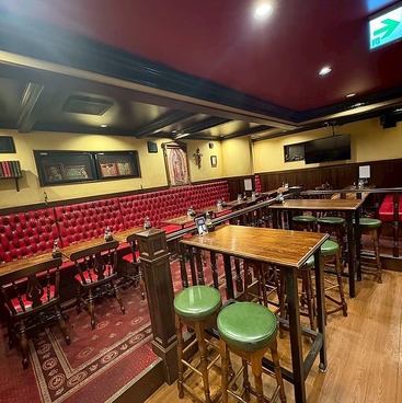 肉と燻製　TOKUTARO（とくたろ）焼津店の雰囲気1