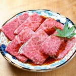 鮮度抜群のお肉料理♪味変も多数ご用意！