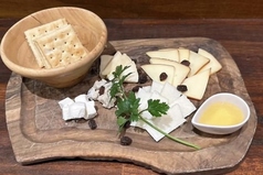 チーズ盛り合わせ