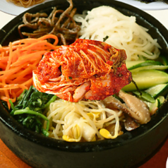 キムチ石焼ビビンバ/チーズ石焼ビビンバ