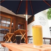 心地よい風を感じるテラス席♪クラフトビールで乾杯を★