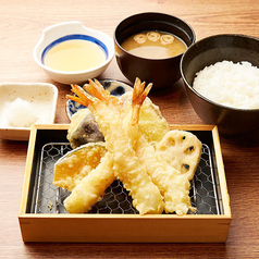 大海老と野菜の天ぷら定食（大海老天ぷら３本・野菜４種）