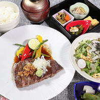 季節の食材を使用した逸品料理の数々をご提供。