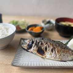 真あじ塩焼き定食