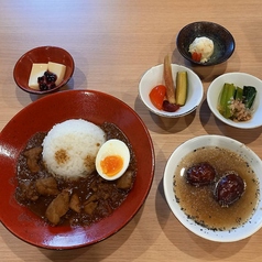 薬膳チキンカレーセット