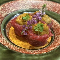 段戸牛赤身を使った雲丹牛