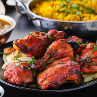 本場タンドールで焼き上げる絶品肉料理