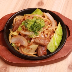 白ホル焼きそば