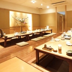 大宴会場は最大40名まで対応可能♪会社宴会や同窓会・謝恩会等にもご利用して頂いております。