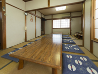 2階のテーブル席