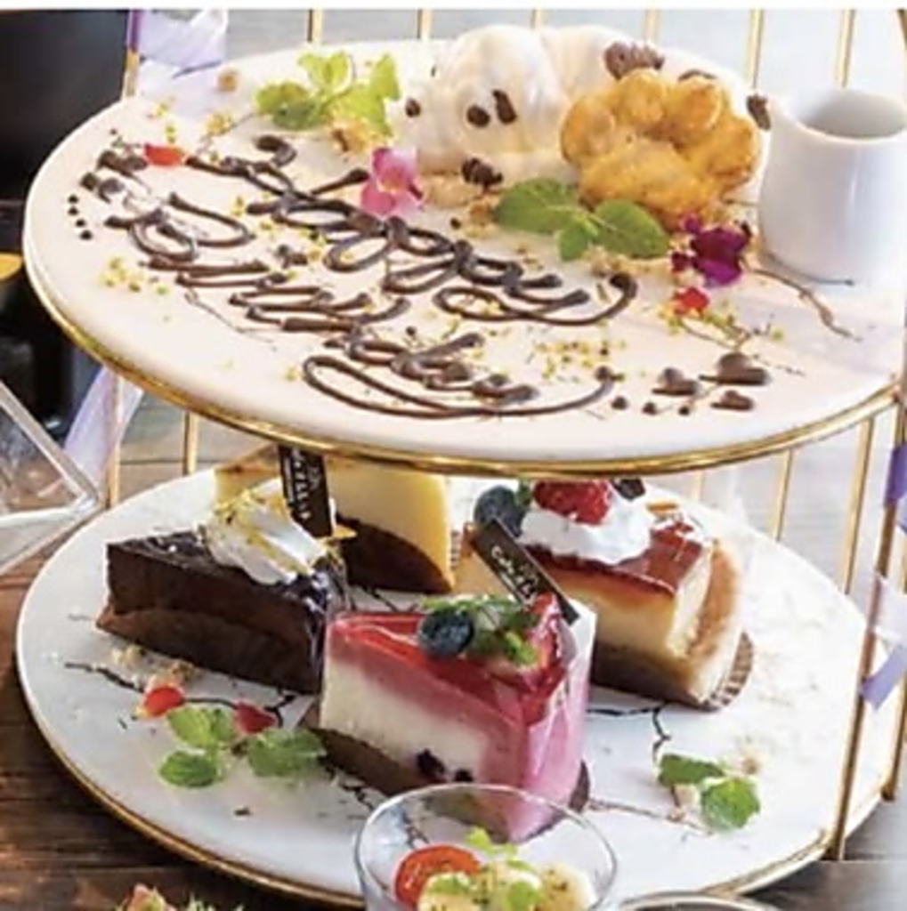 お誕生日や記念日に！アニバーサリーデザートプレートはいかがでしょうか?　2000円～