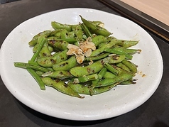 枝豆のガーリック焼