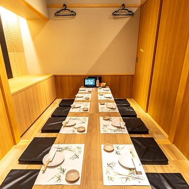 天ぷらとおでん　海鮮　焼き鳥　個室　居酒屋　飲み放題　天串（TENGUSHI）彦根駅前店の雰囲気1