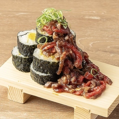 ユッケ肉こぼれ寿司