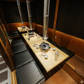 各お席には換気ダクトを完備しております。煙や匂いをしっかり吸い込むので、服に匂いがつく心配も少なく、存分に焼肉をお楽しみいただけます♪女性のお客様も安心です◎