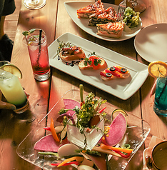 種類豊富なセルフドリンク飲み放題コースをご用意