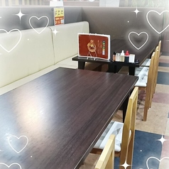 6名席（接合可）*3席＝18名宴会利用可能